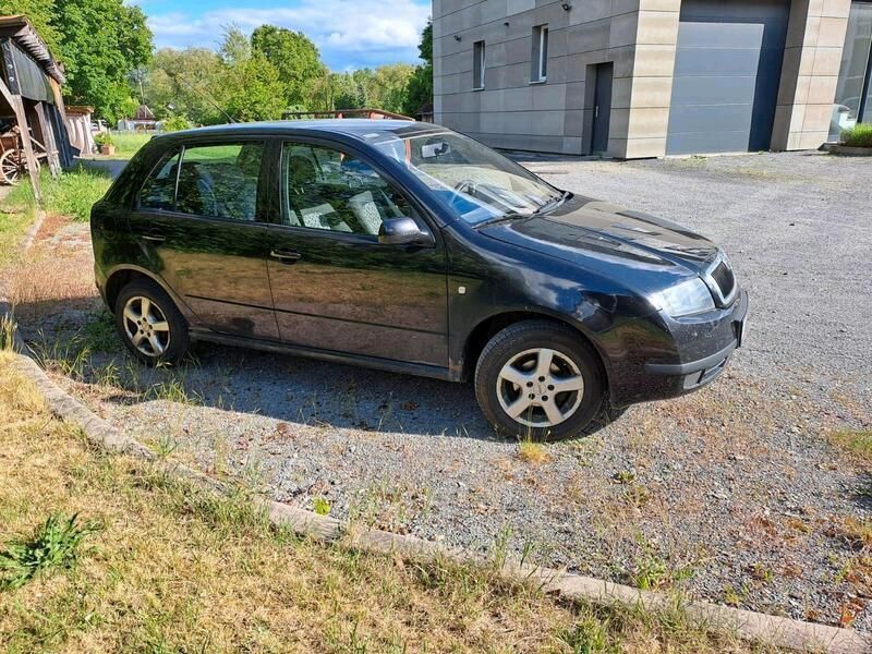 Schwarz Gebraucht 2006 Skoda Fabia Kleinwagen | 700 € (Guter Preis) - Bild 1/4