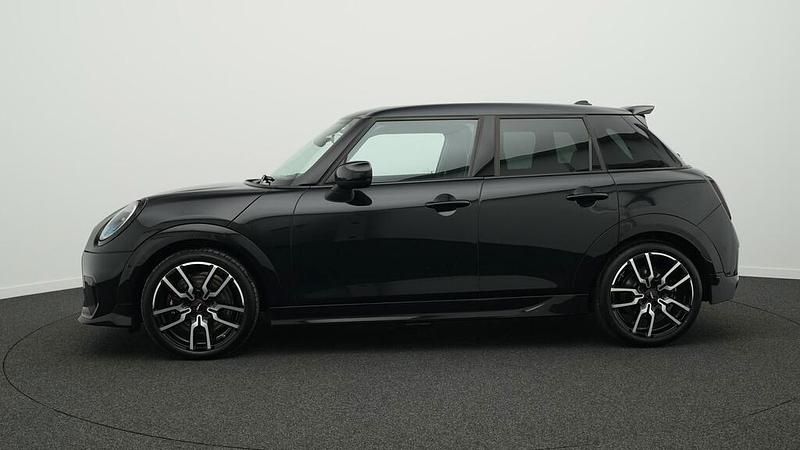Gebraucht Mini John Cooper Works 204 PS (150 kW) 2024 Schwarz Kleinwagen