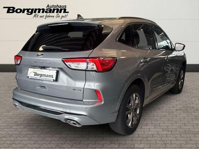 Gebraucht Ford Kuga ST-Line X 152 PS (111 kW) 2022 Silber SUV