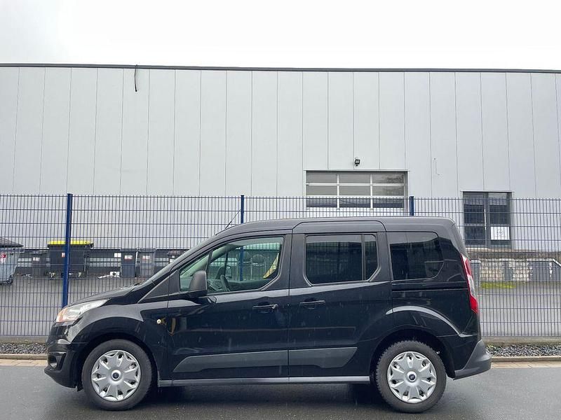 Gebraucht Ford Tourneo Trend 95 PS (69 kW) 2014 Van / Kleinbus