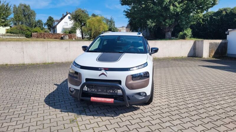 Weiß Gebraucht 2015 Citroën C4 Cactus Shine Edition Kleinwagen | 7.900 € (Fairer Preis) - Bild 1/4