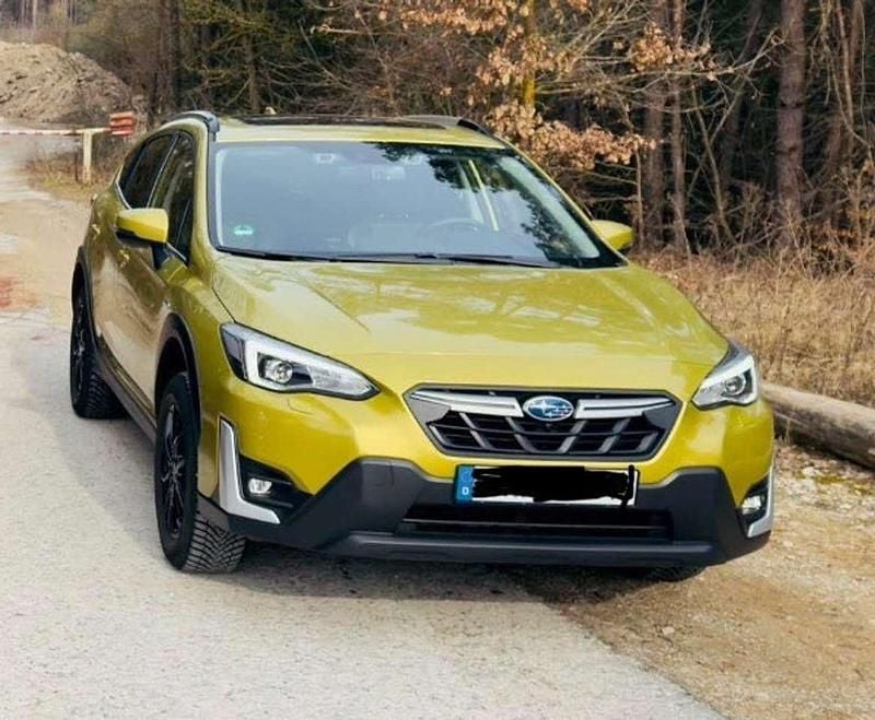 Gelb Gebraucht 2023 Subaru XV Platinum SUV | 28.500 € (Fairer Preis) - Bild 1/4