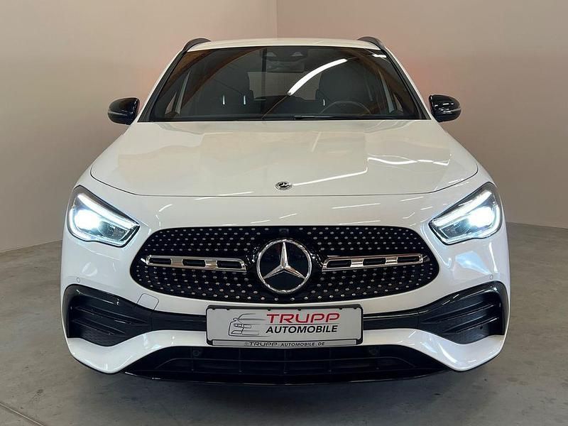 Gebraucht Mercedes GLA250 AMG 224 PS (164 kW) 2022 Weiß SUV