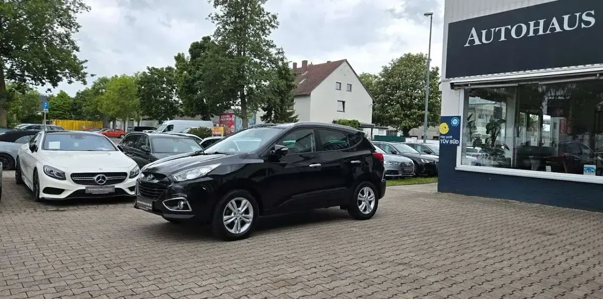 Gebraucht Hyundai ix35 Style 163 PS (119 kW) 2013 Schwarz SUV