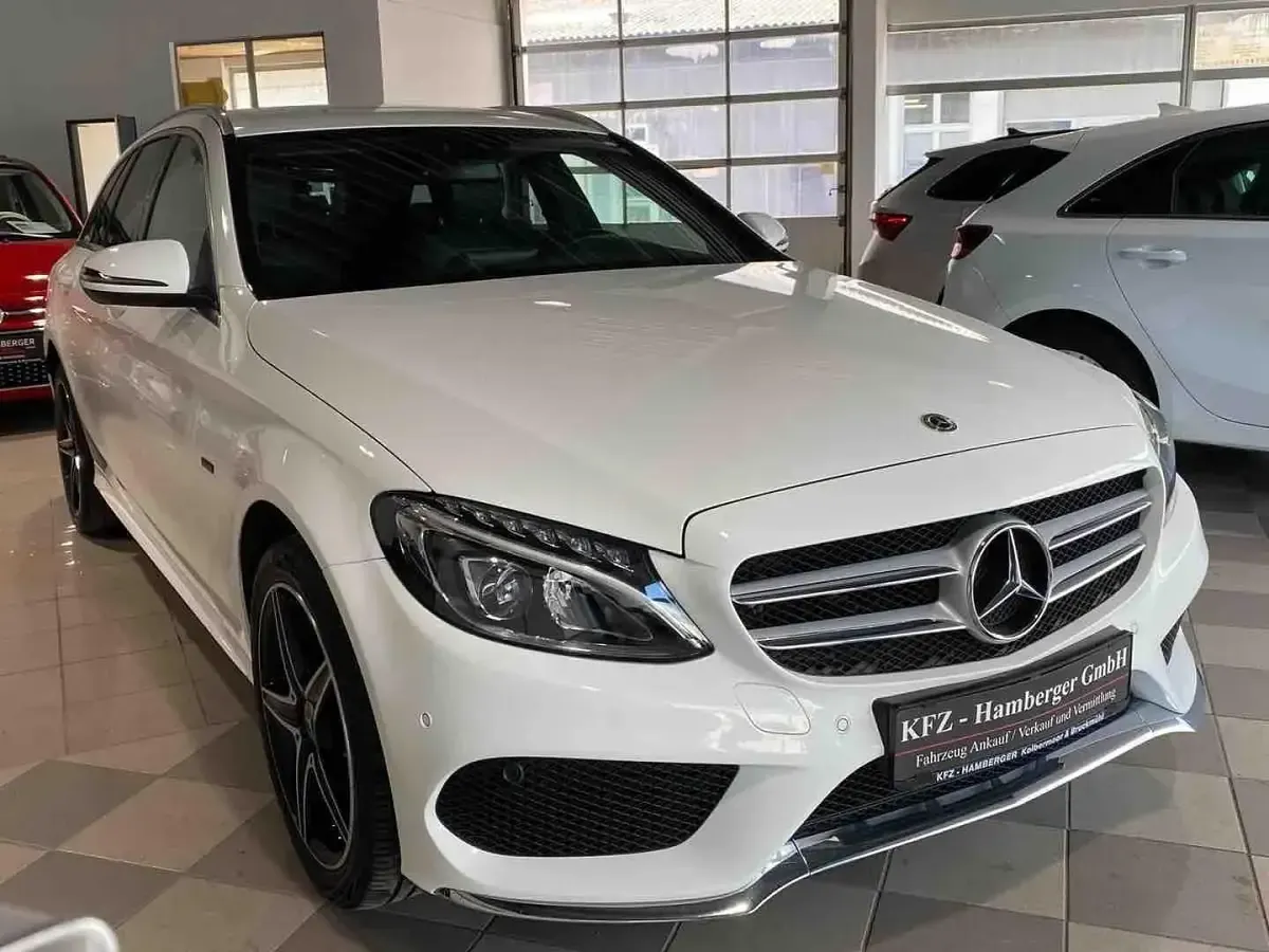 Gebraucht Mercedes C350e Edition 279 PS (205 kW) 2018 Weiß Kombi