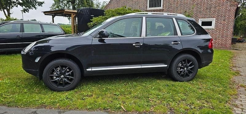 Schwarz Gebraucht 2004 Porsche Cayenne S SUV | 7.499 € (Fairer Preis) - Bild 1/4