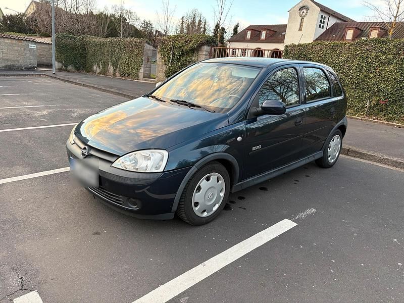 Gebraucht Opel Corsa 75 PS (55 kW) 2001 Kleinwagen