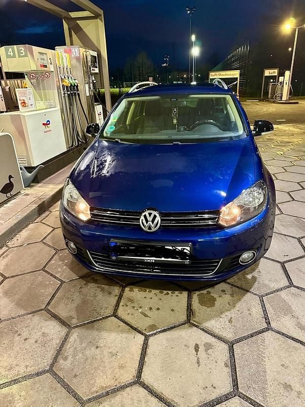 Gebraucht VW Golf VI 86 PS (63 kW) 2011 Blau Kleinwagen