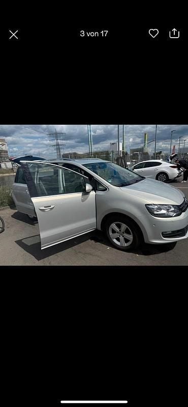 Silber Gebraucht 2011 VW Sharan Van / Kleinbus | 13.299 € (Fairer Preis) - Bild 1/4