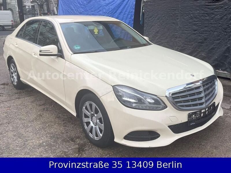 Gebraucht Mercedes E200 Elegance 136 PS (100 kW) 2015 Gelb Limousine
