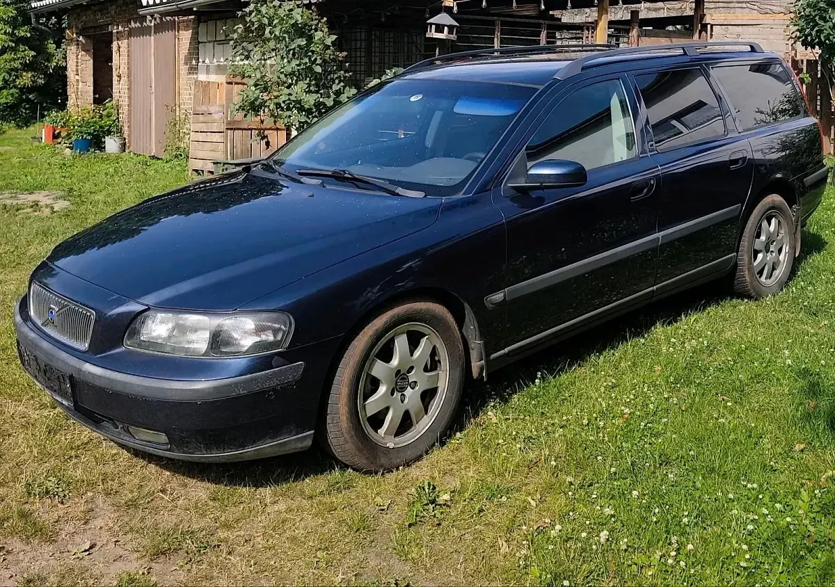 Gebraucht Volvo V70 163 PS (119 kW) 2004 Blau Kombi