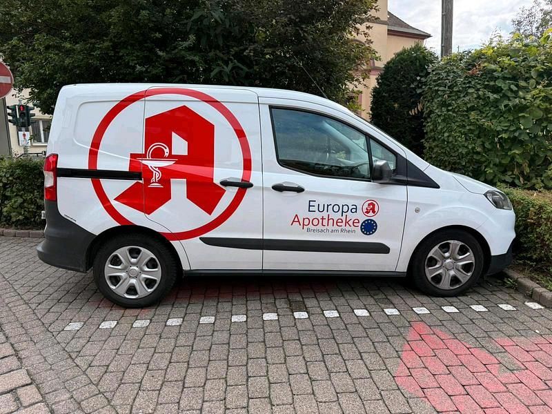 Weiß Gebraucht 2020 Ford Transit Van / Kleinbus | 14.900 € - Bild 1/3