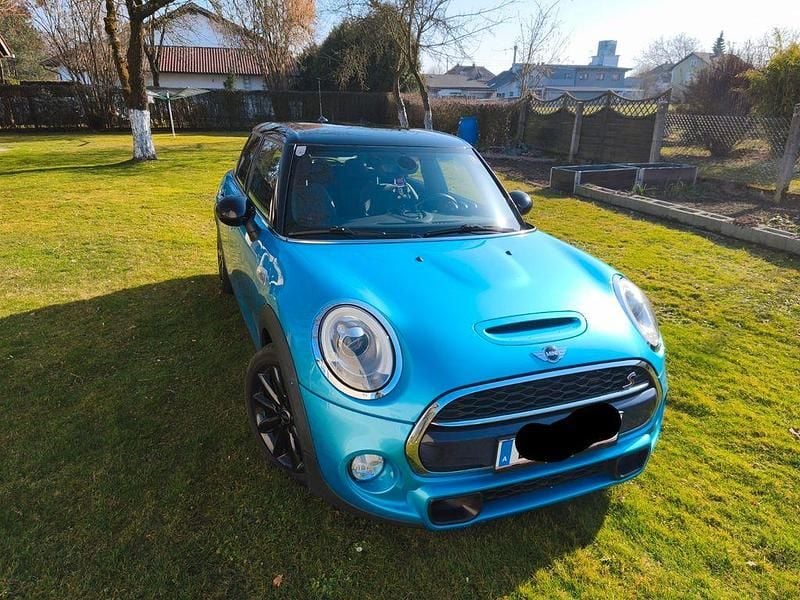 Second-hand Mini Cooper SD 170 CP (125 kW) 2016 Albastru Hatchback