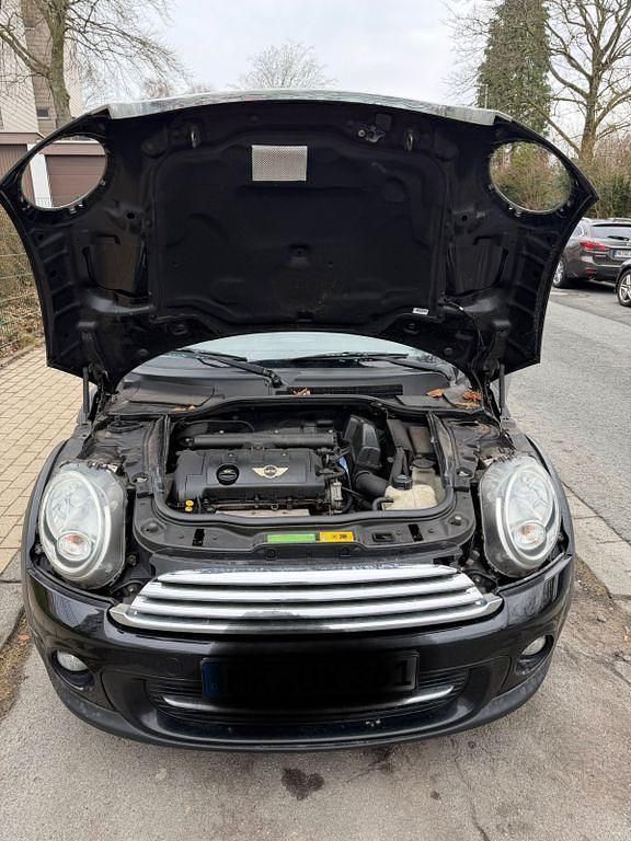 Gebraucht Mini Cooper 122 PS (89 kW) 2010 Schwarz Kleinwagen