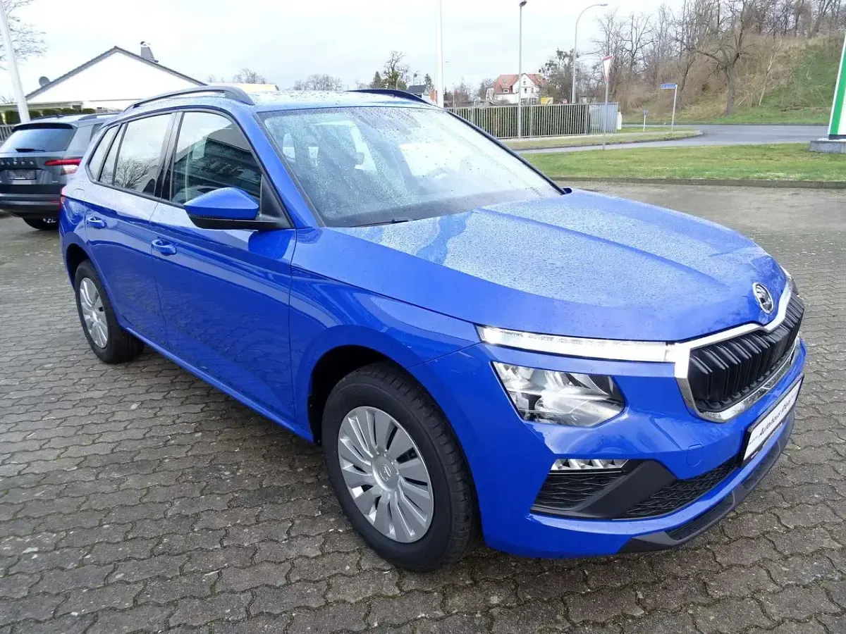 Neu Skoda Kamiq Essence 116 PS (85 kW) 2026 Energyblau SUV