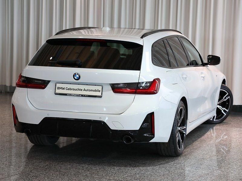 Gebraucht BMW 318 M Sport 150 PS (110 kW) 2022 Alpinweiß uni Kombi