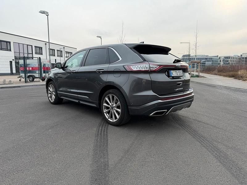 Gebraucht Ford Edge Vignale 209 PS (153 kW) 2018 Grau SUV