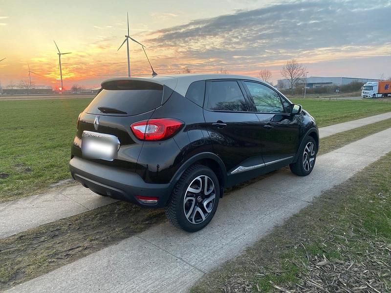 Gebraucht Renault Captur Intens 90 PS (66 kW) 2017 Schwarz SUV