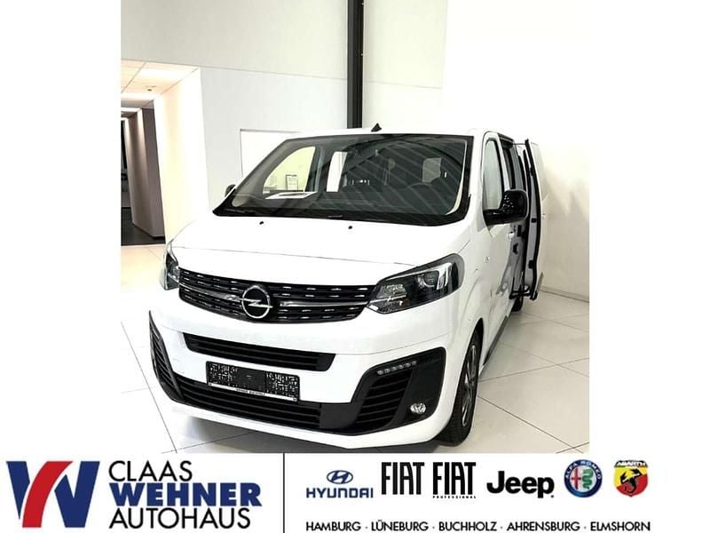 Kaolinweiß Gebraucht 2023 Opel Zafira Life Van | 49.990 € - Bild 1/4