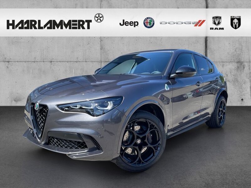 Grau Neu 2025 Alfa Romeo Stelvio Quadrifoglio SUV | 105.990 € - Bild 1/4