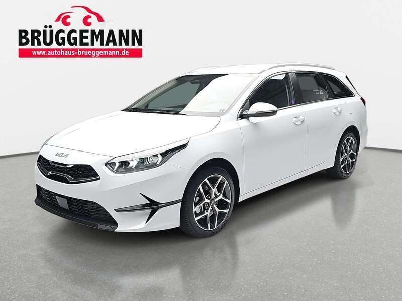 Carraraweiss Neu 2025 Kia Ceed Sportswagon Spirit Kombi | 26.990 € (Guter Preis) - Bild 1/4