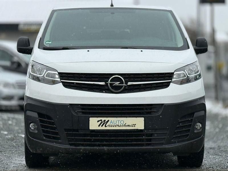 Gebraucht Opel Vivaro 120 PS (88 kW) 2020 Weiß Van / Kleinbus