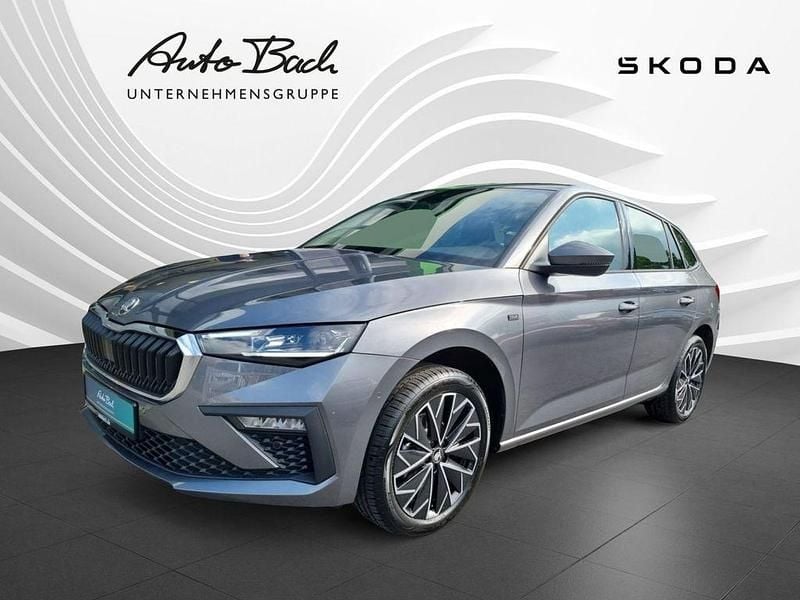 Grau (graphitegrau metallic) Gebraucht 2025 Skoda Scala Tour Kleinwagen | 26.990 € (Teuer) - Bild 1/4