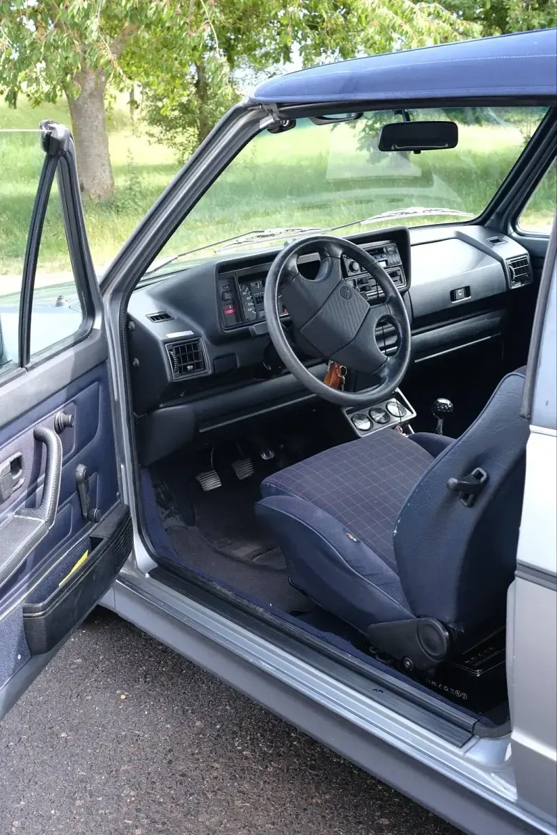 Gebraucht VW Golf Cabriolet 95 PS (69 kW) 1988 Blau Cabrio