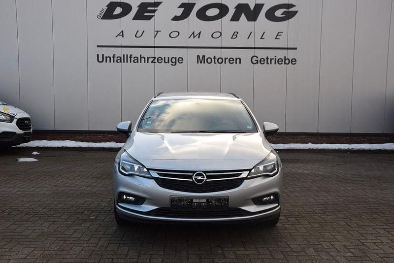 Gebraucht Opel Astra Edition 150 PS (110 kW) 2018 Silber Kombi