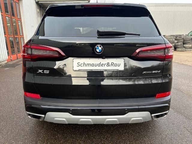 Gebraucht BMW X5 xLine 286 PS (210 kW) 2022 Black sapphire metallic SUV