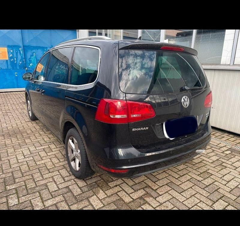 Gebraucht VW Sharan Comfortline 140 PS (102 kW) 2014 Schwarz Van / Kleinbus