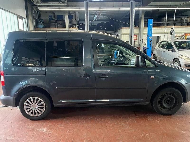Gebraucht VW Caddy Life 109 PS (80 kW) 2009 Grau Van / Kleinbus