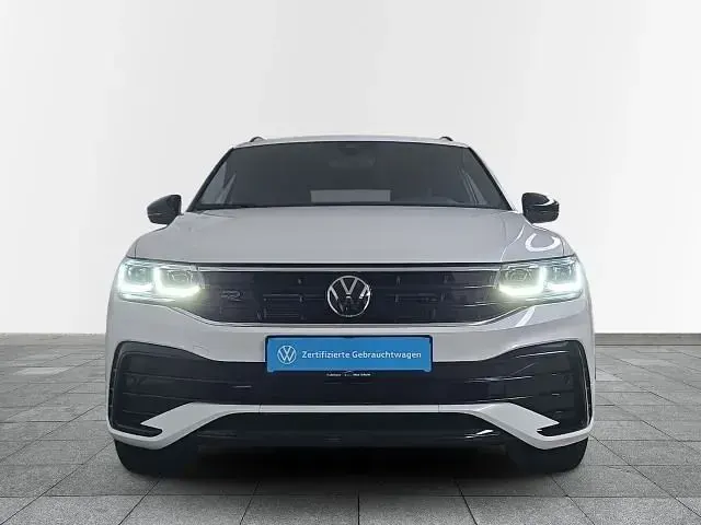 Gebraucht VW Tiguan R-line 200 PS (147 kW) 2024 Weiß SUV