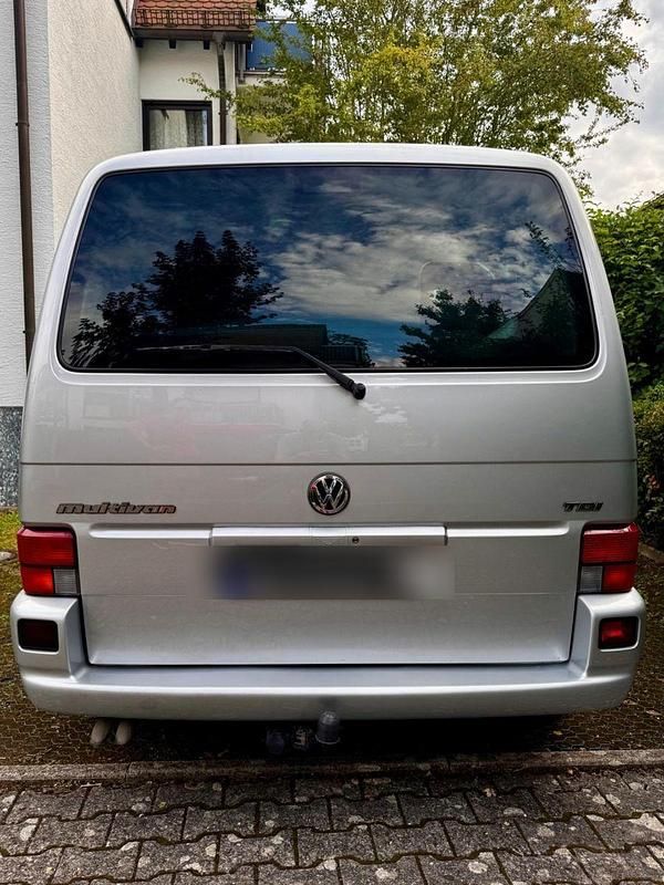 Gebraucht VW Transporter 102 PS (75 kW) 2002 Silber Van