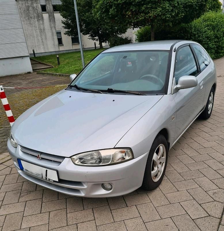 Silber Gebraucht 2002 Mitsubishi Colt Kleinwagen | 570 € (Guter Preis) - Bild 1/4