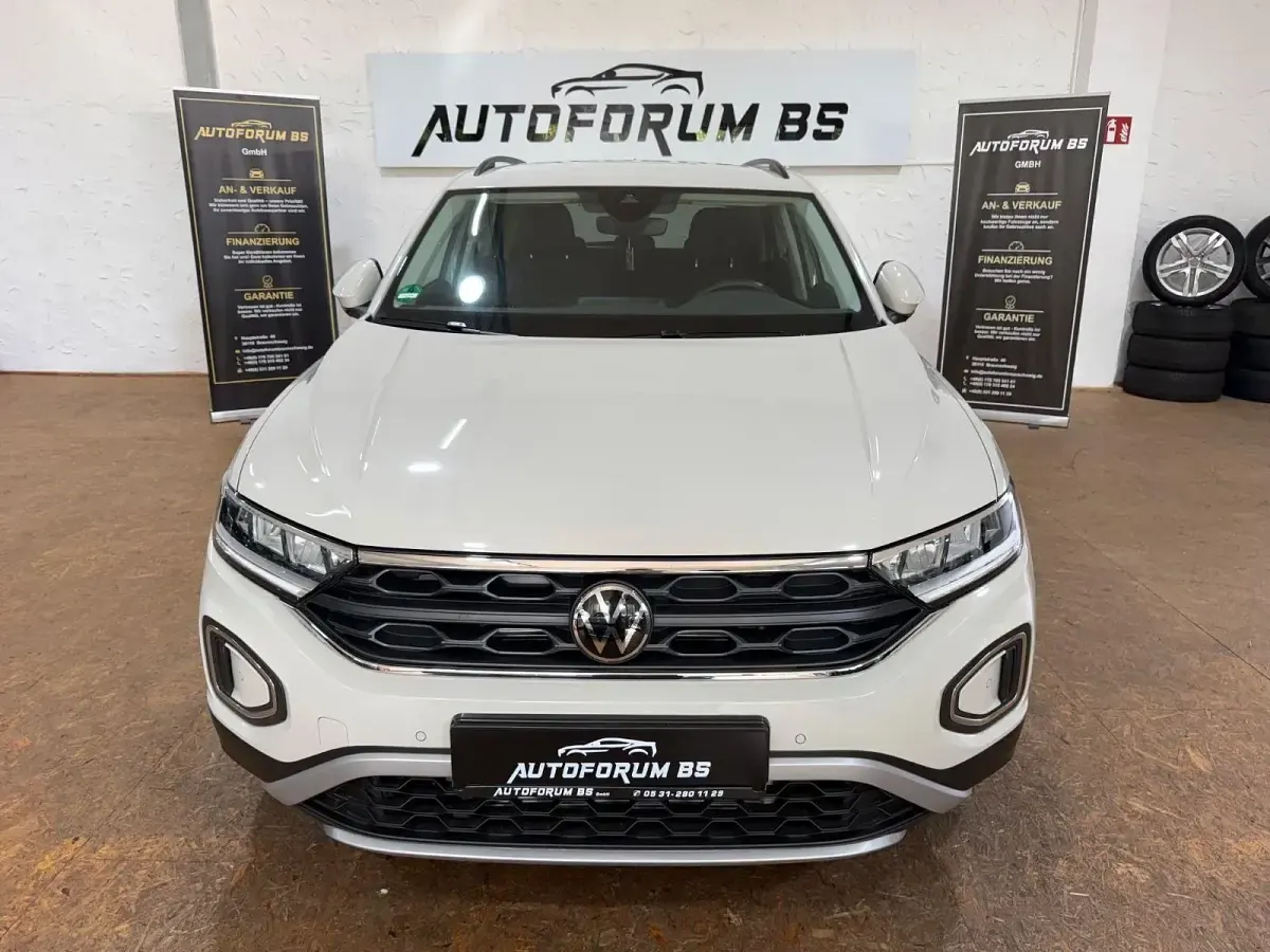 Gebraucht VW T-Roc Life 150 PS (110 kW) 2023 Grau SUV