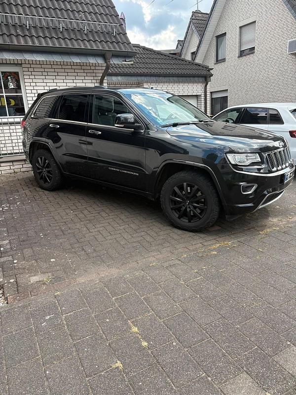 Schwarz Gebraucht 2014 Jeep Grand Cherokee SUV | 11.500 € (Etwas zu teuer) - Bild 1/4
