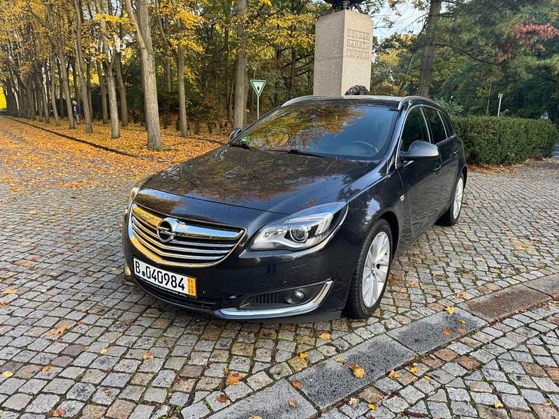 Gebraucht Opel Insignia Innovation 194 PS (142 kW) 2014 Schwarz Kombi