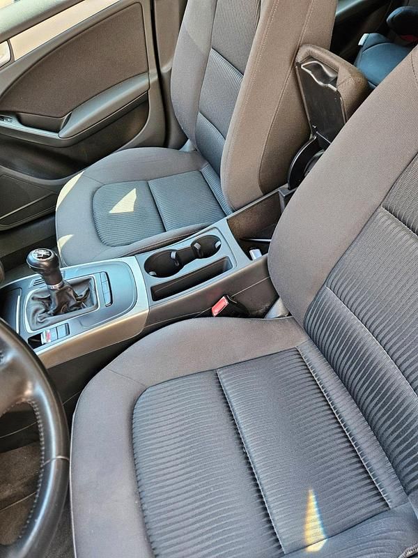 Gebraucht Audi A4 Attraction 120 PS (88 kW) 2009 Schwarz Limousine