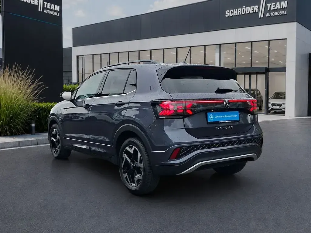 Gebraucht VW T-Cross R-line 150 PS (110 kW) 2025 Grau SUV