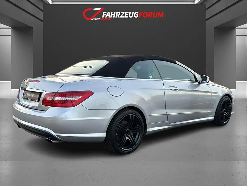 Gebraucht Mercedes E350 306 PS (225 kW) 2012 Silber Cabrio