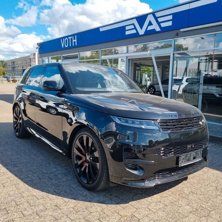 Schwarz Gebraucht 2022 Land Rover Range Rover Sport First Edition SUV | 107.500 € - Bild 1/4