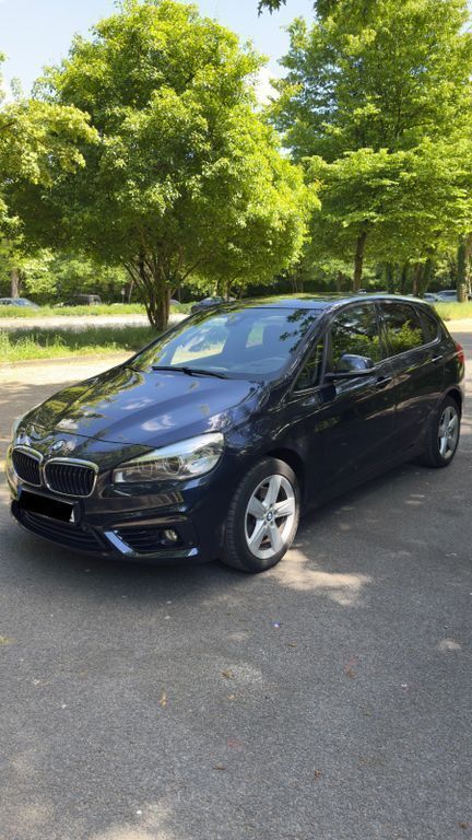 Blau Gebraucht 2018 BMW 220 Sport Line Van / Kleinbus | 13.999 € (Superpreis) - Bild 1/4