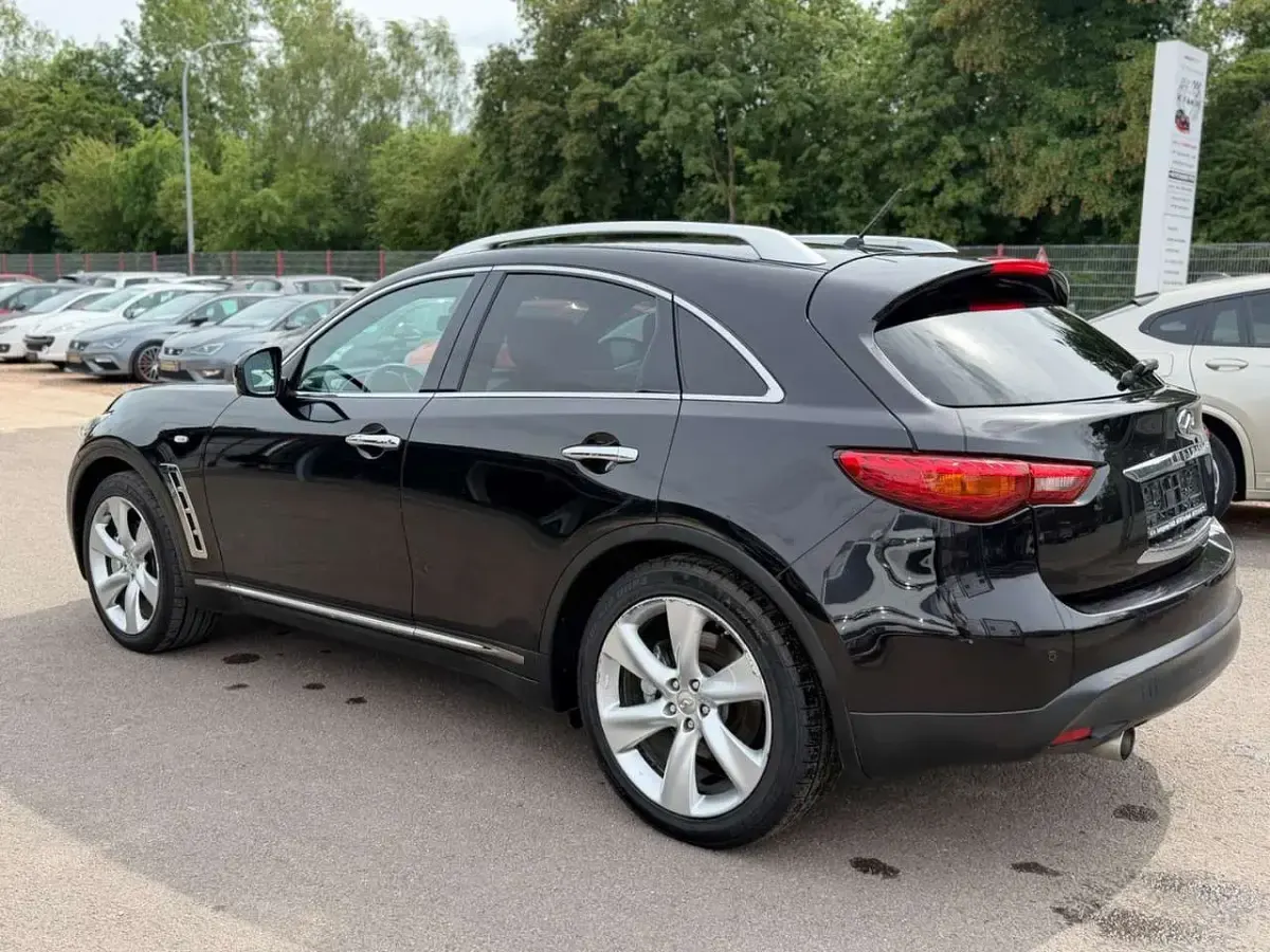 Gebraucht Infiniti Fx30 238 PS (175 kW) 2012 Schwarz SUV