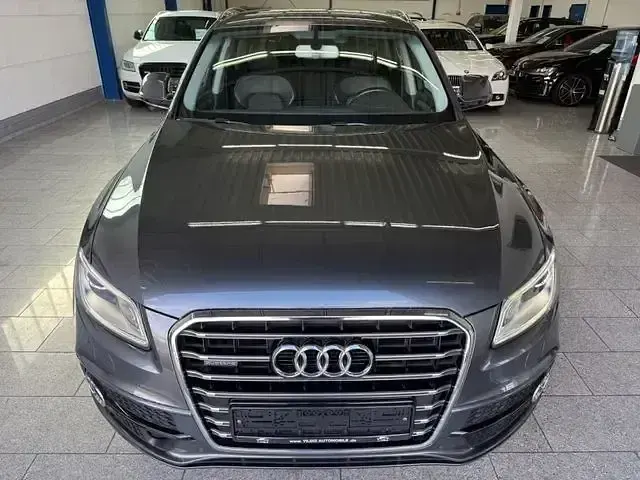 Gebraucht Audi Q5 S-Line 190 PS (139 kW) 2017 Daytonagrau SUV