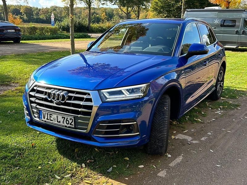Gebraucht Audi Q5 S-Line 190 PS (139 kW) 2019 Blau SUV