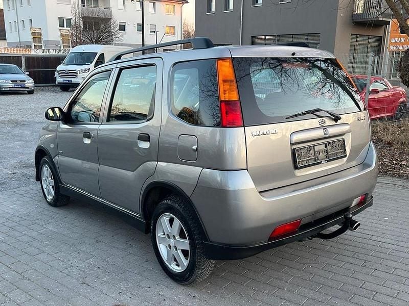 Gebraucht Suzuki Ignis 94 PS (69 kW) 2005 Silber Kleinwagen