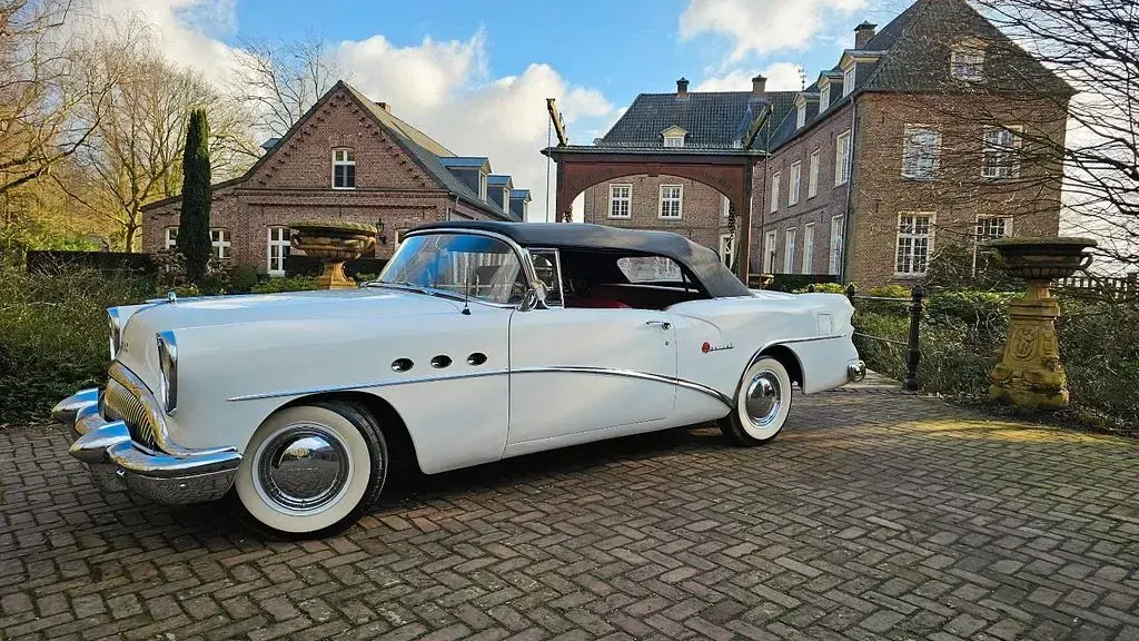 Gebraucht Buick Special 150 PS (110 kW) 1954 Weiß Cabrio