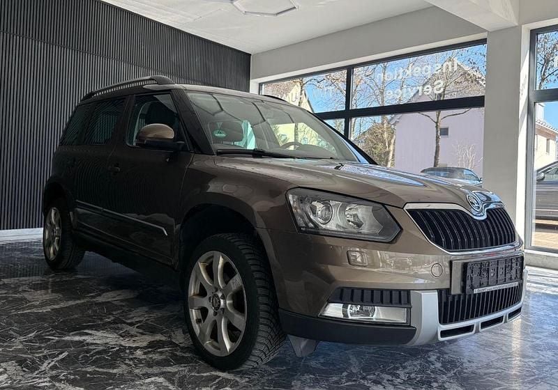 Gebraucht Skoda Yeti Ambition 150 PS (110 kW) 2016 Braun SUV