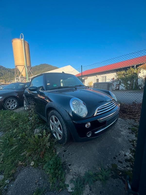 Schwarz Gebraucht 2006 Mini Cooper Cabriolet Cabrio | 3.950 € (Fairer Preis) - Bild 1/4